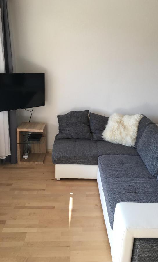 Sonnige Schicke Ferienwohnung Meran Pienzenau Merano Exterior foto