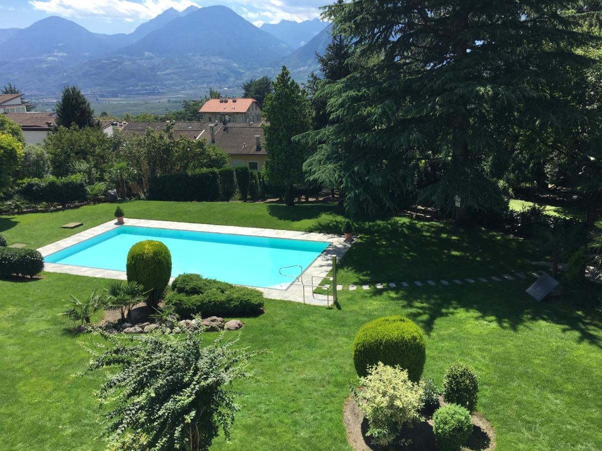 Sonnige Schicke Ferienwohnung Meran Pienzenau Merano Exterior foto