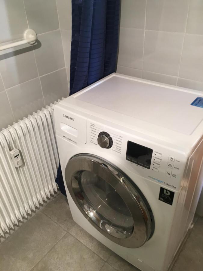 Sonnige Schicke Ferienwohnung Meran Pienzenau Merano Exterior foto